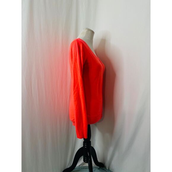 Nicki Minaj Junior’s Sweater Pink Long Sleeve Round Neck Pullover Size XL - Picture 5 of 8